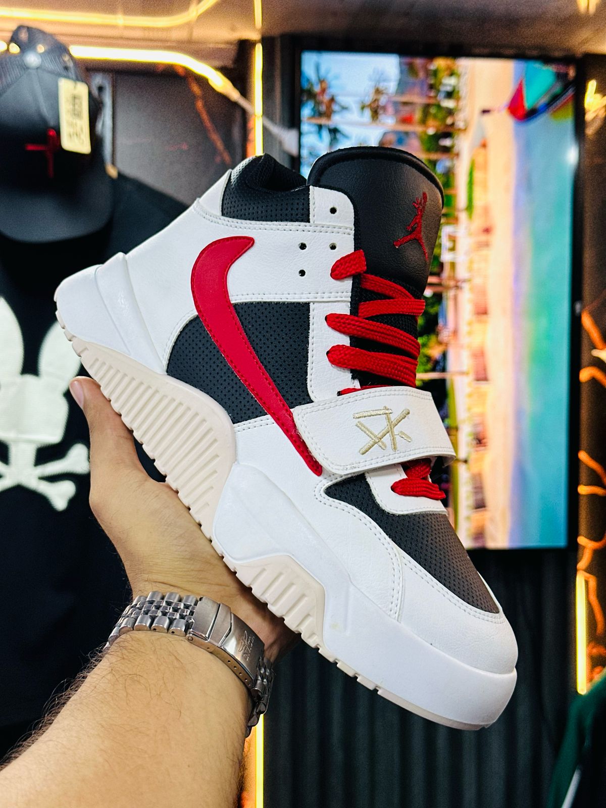 JORDAN JUMPAMAN